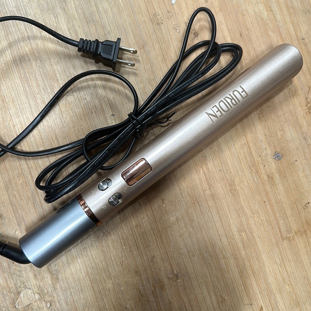 Bronze flat iron